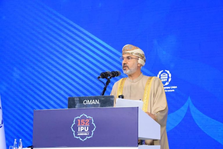 سلطنة عمان تؤكد ضرورة عدم اشتغال العالم بالأحداث الراهنة على حساب القضية الفلسطينية
