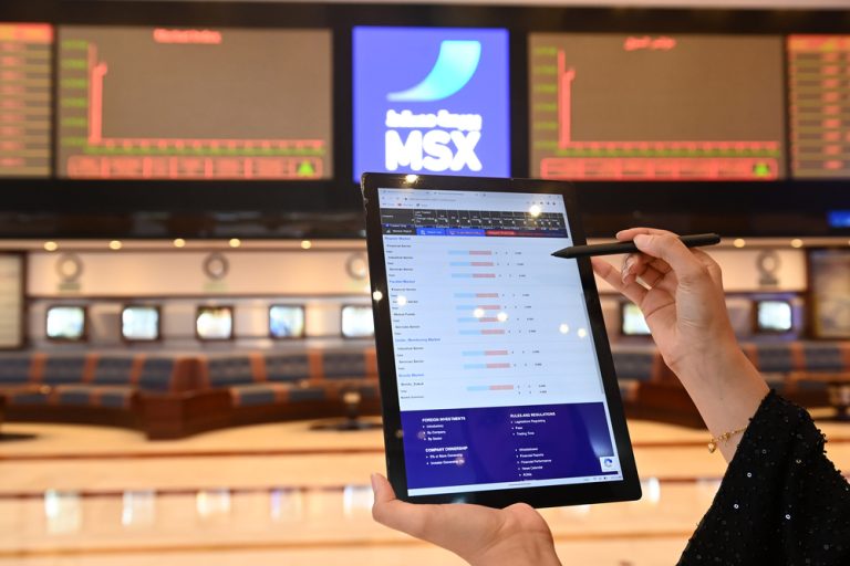 مؤشر بورصة مسقط يغلق مرتفعًا بنسبة 0.39 بالمائة