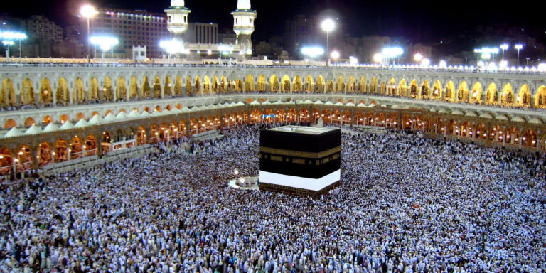 سلطنة عمان تكشف الجدول الزمني لموسم حج 1448هـ
