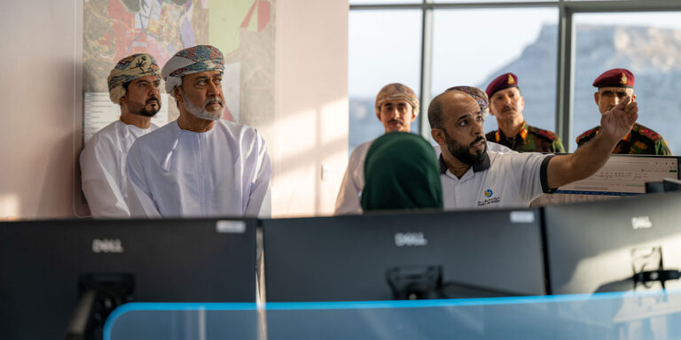 جلالةُ السلطان المعظم يزور المنطقة الاقتصادية الخاصة بالدقم