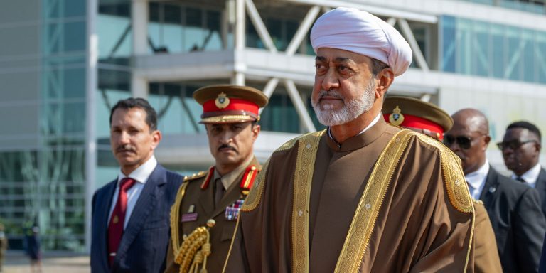 جلالة السلطان يزور مركز الألماس بالعاصمة البوتسوانية غابرون