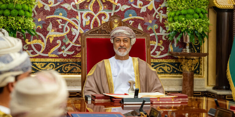 مجلس الوزراء يستعرض الأوضاع المحلية والدولية ويُقر برامج للنهوض بالاقتصاد والصحة والاستثمار