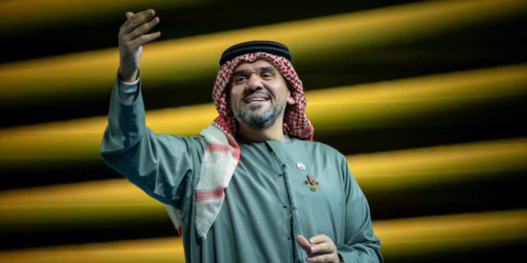 حسين الجسمي يستقبل مولودته.. ويوجه رسالة محبة لزوجته وأسرته